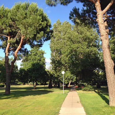 شقة Classe Et Son Jardin A 2 Pas De La - Ac Fibre Parking