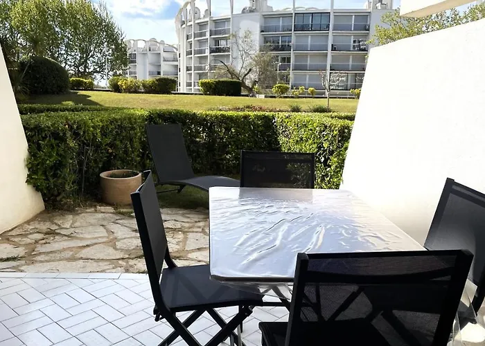 Classe Et Son Jardin A 2 Pas De La - Ac Fibre Parking アパート ラ・グランド・モット
